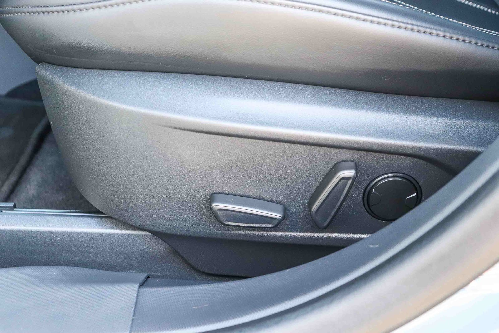 Certified Used 2023 Vapor Blue Ford Select image 22