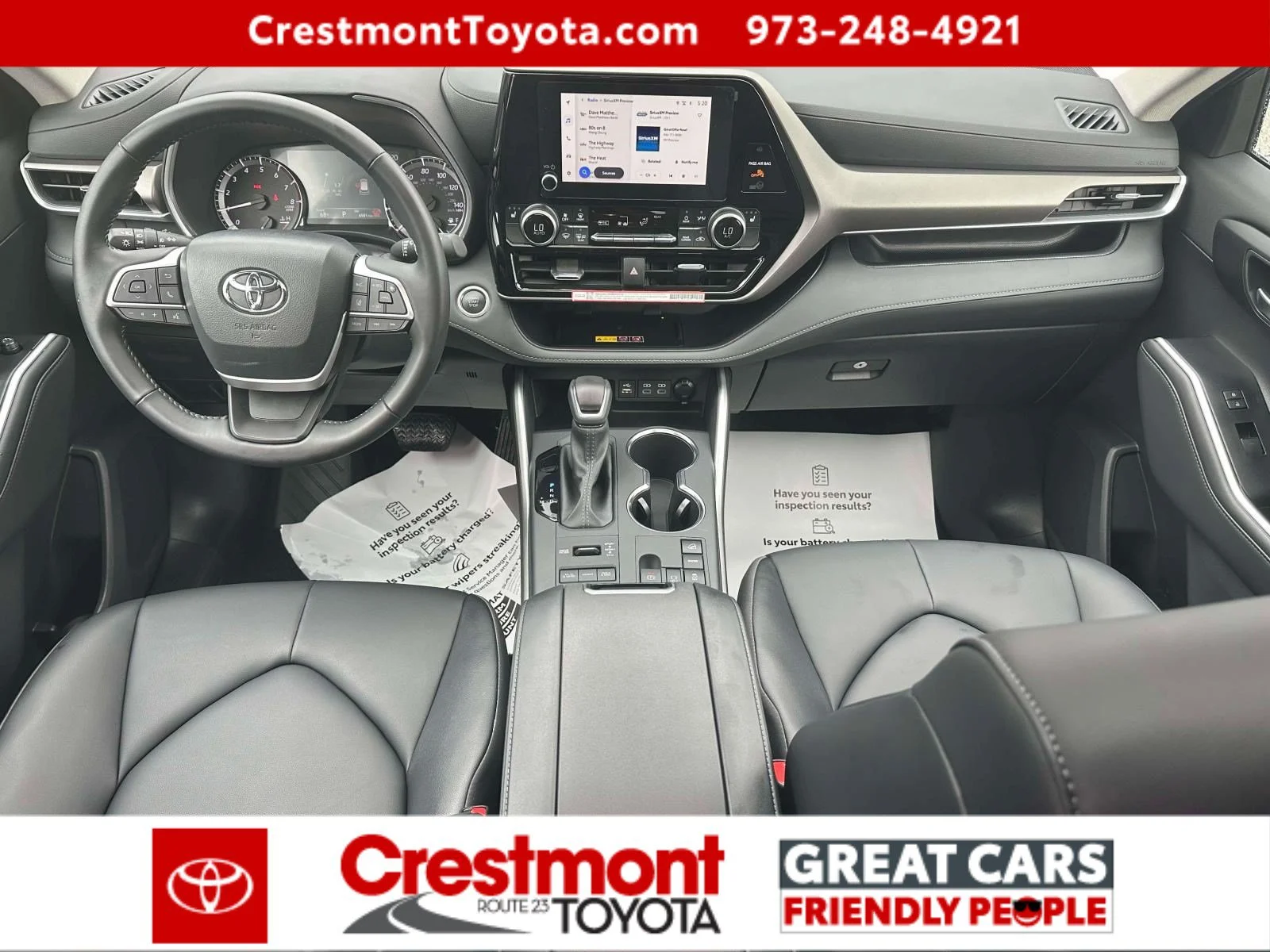 Used 2025 Heavy Metal Toyota XLE image 11