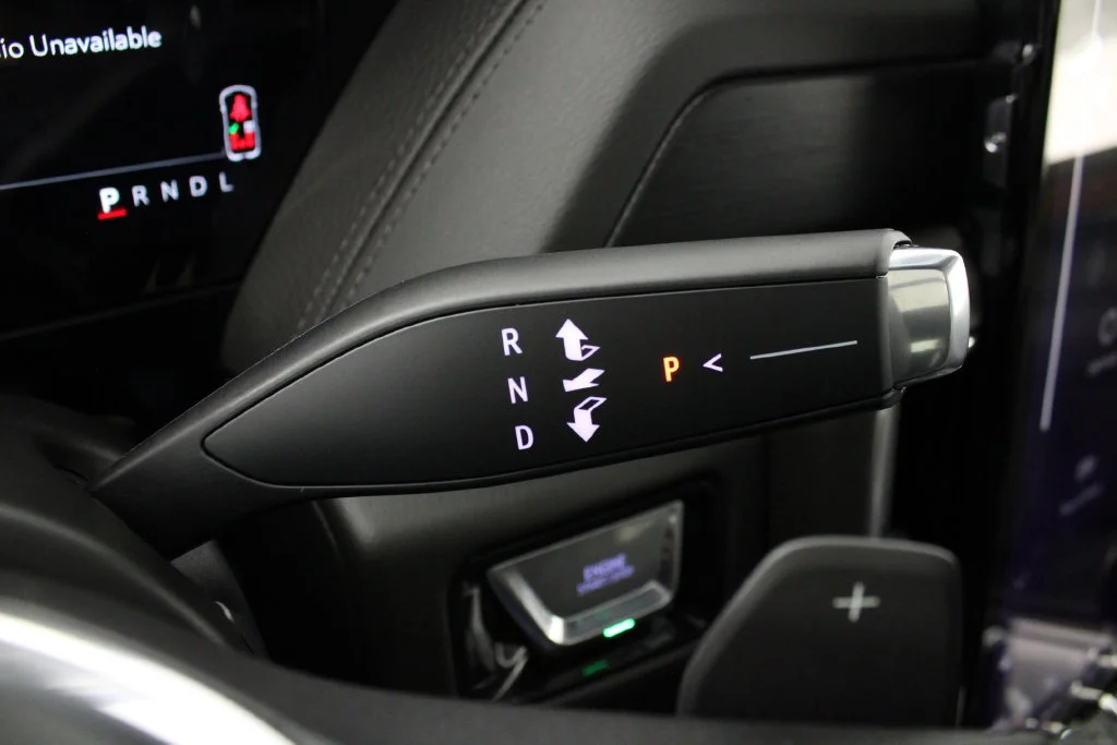 2026 GMC Yukon Denali - Photo 28