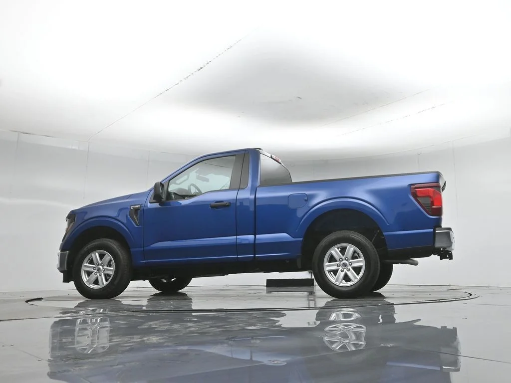 New 2026 Oxford White Ford XLT image 47