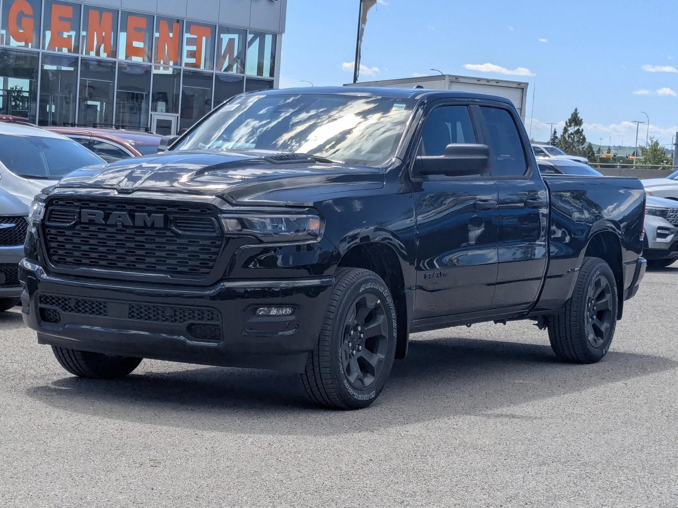 New 2026 Black RAM Express - - 4x4 - Quad Cab 64 Box - Black Express Edition - Cust Pref Pkg 23D & More! image 5