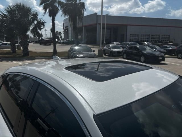 Used 2018  Honda Touring 2.0T image 7