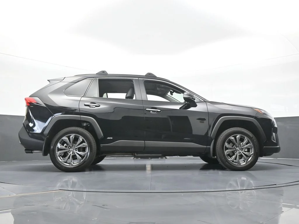 Used 2025 Midnight Black Metallic Toyota Limited image 58