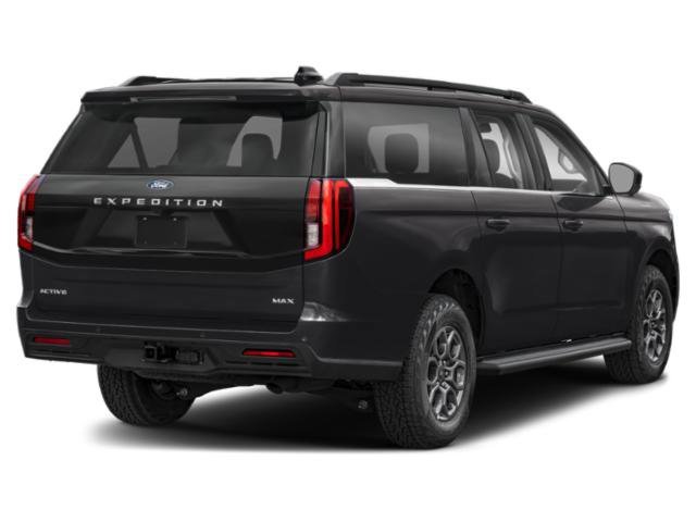 Used 2025 Dark Matter Gray Metallic Ford Active image 5