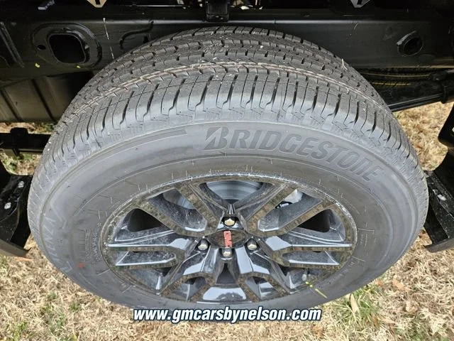 New 2026 Onyx Black GMC Elevation image 10