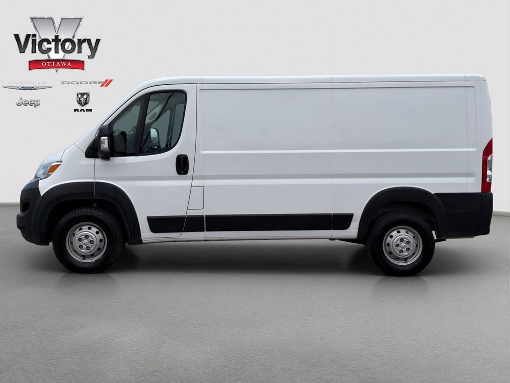Used 2023 White Ram Base image 3
