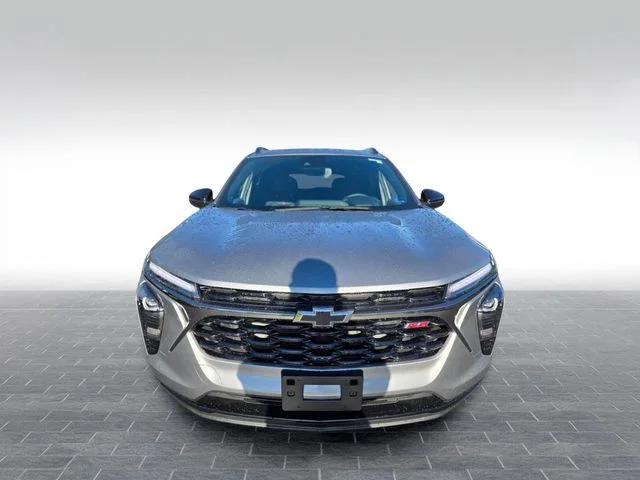 Used 2025 Gray Chevrolet 2RS image 2