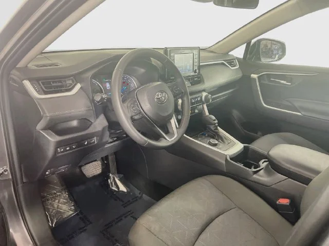 Used 2022 Magnetic Gray Metallic Toyota XLE image 10