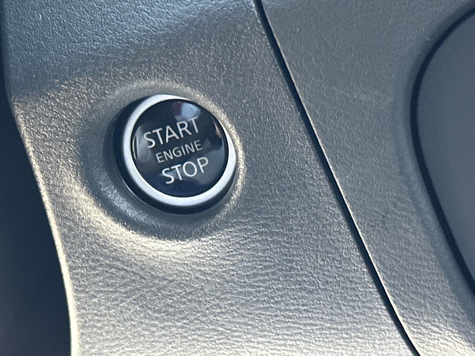 2025 Nissan Frontier SV - Photo 31