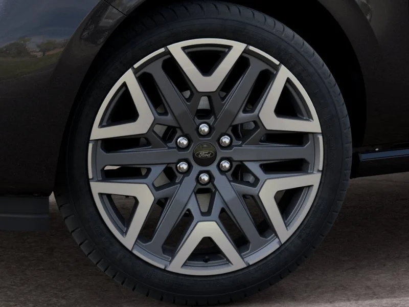 New 2027 Dark Matter Gray Metallic Ford Platinum image 19