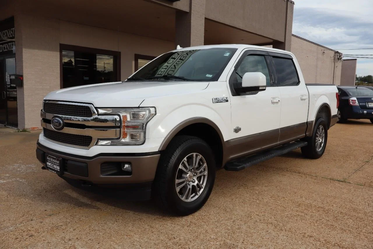 Used 2018 White Platinum Metallic Tri-Coat Ford King Ranch image 3