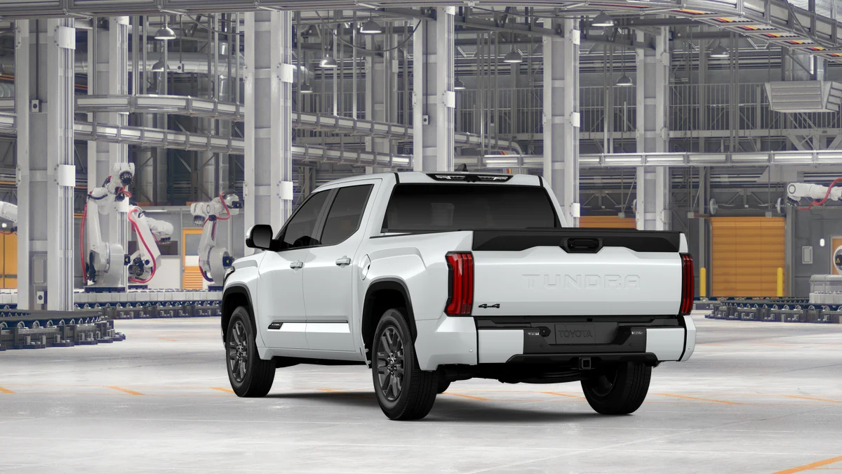 New 2026 Wind Chill Pearl Toyota Platinum image 7