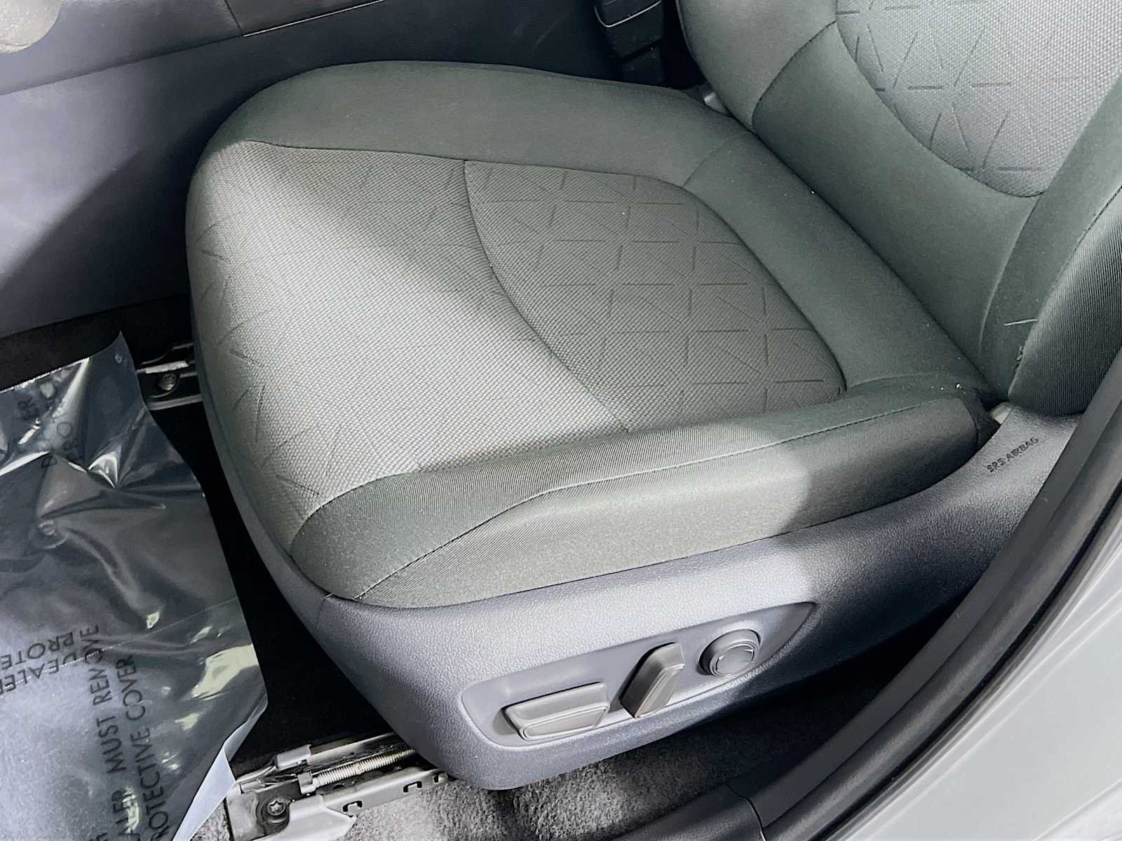 Used 2025 Silver Sky Metallic Toyota XLE image 19