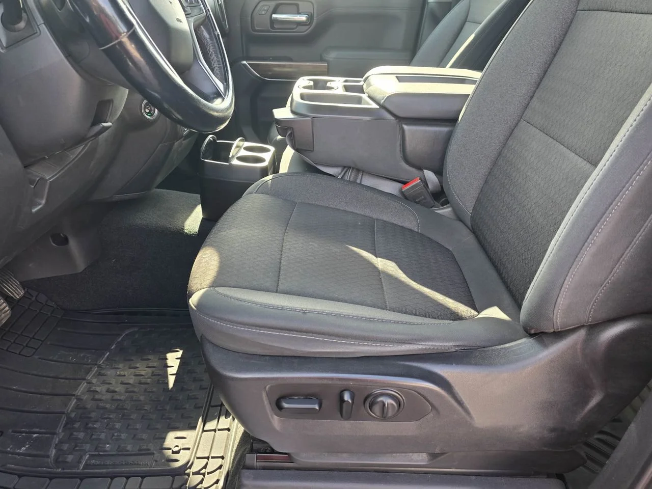 Used 2020 Red HOT Chevrolet LT image 10