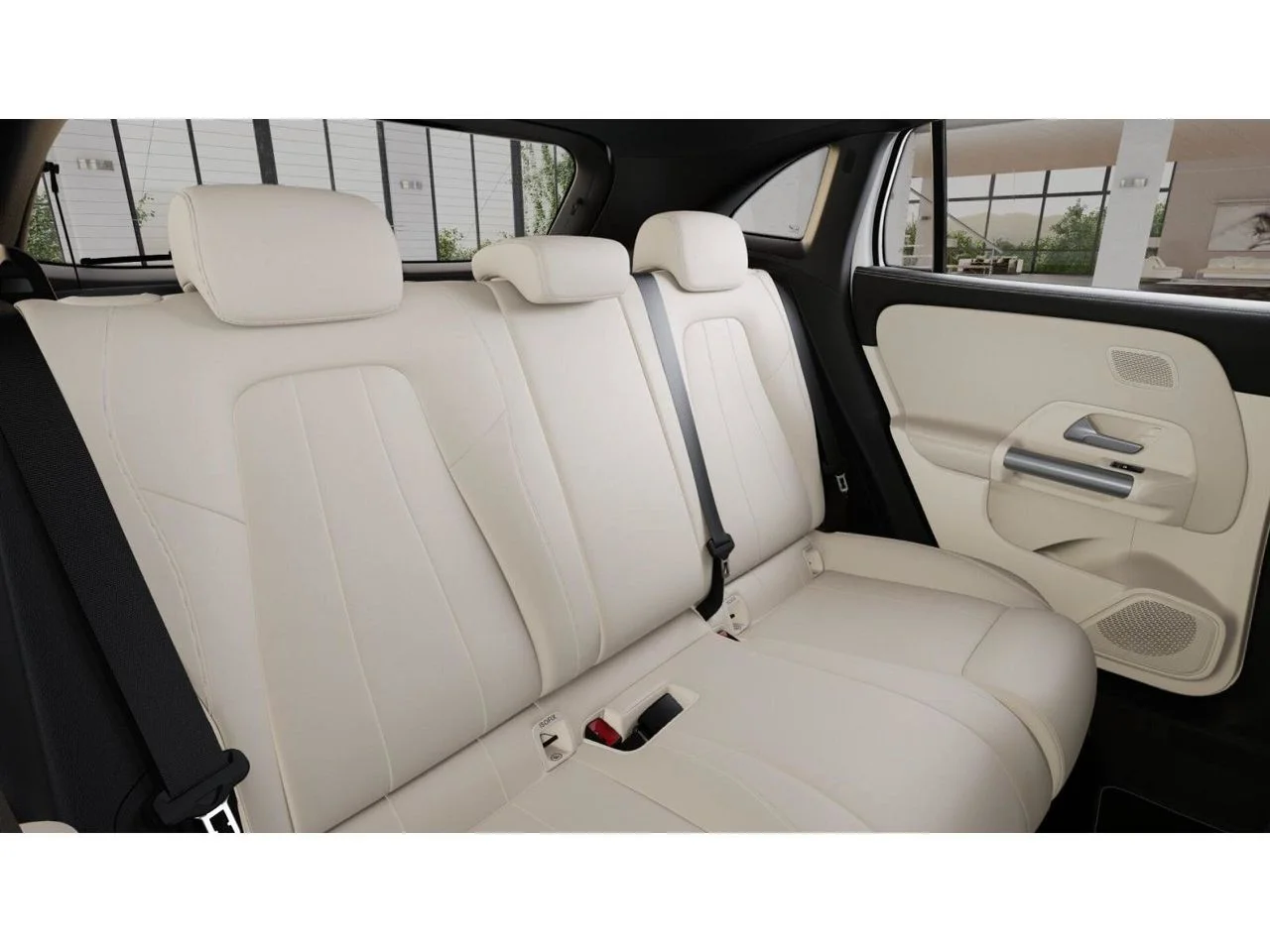 New 2026 Polar White Mercedes-Benz GLA 250 image 5