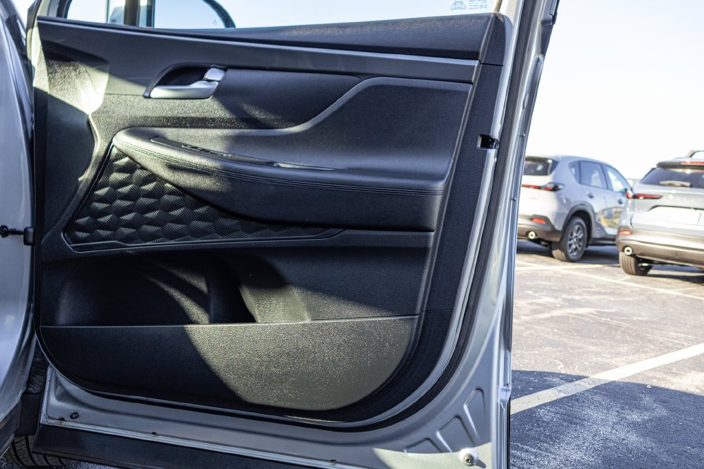 Used 2023 Silver Hyundai SEL image 33