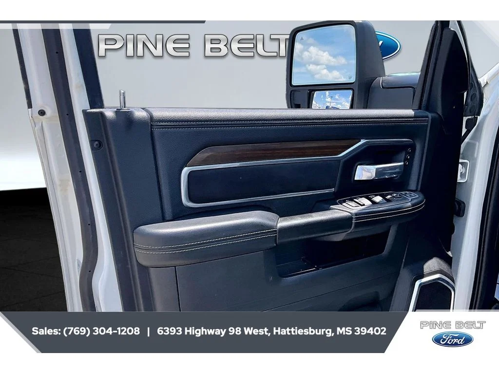 Used 2023 Pearl White Ram Laramie image 18