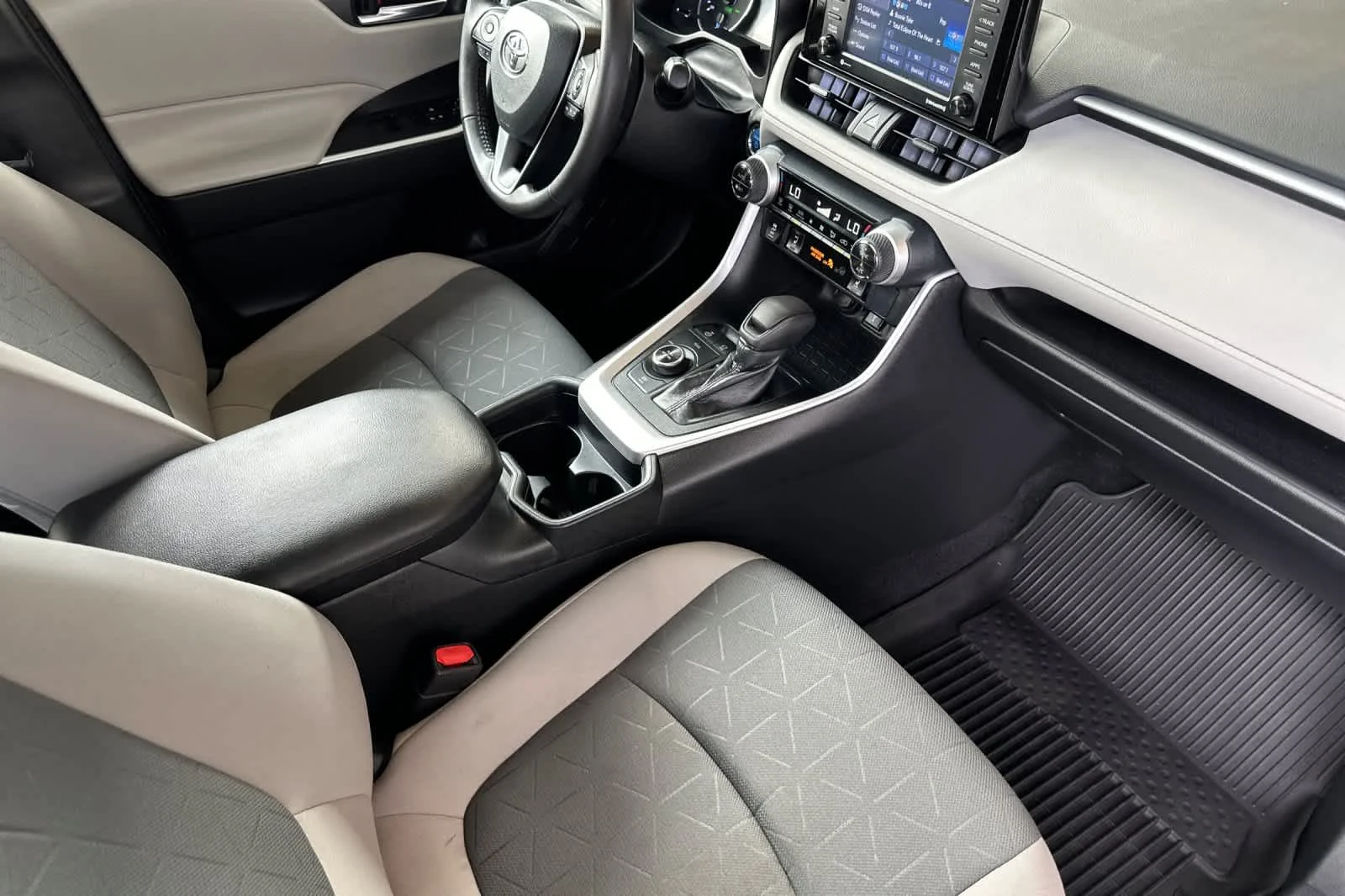 Used 2021 Magnetic Gray Metallic Toyota Hybrid XLE image 16