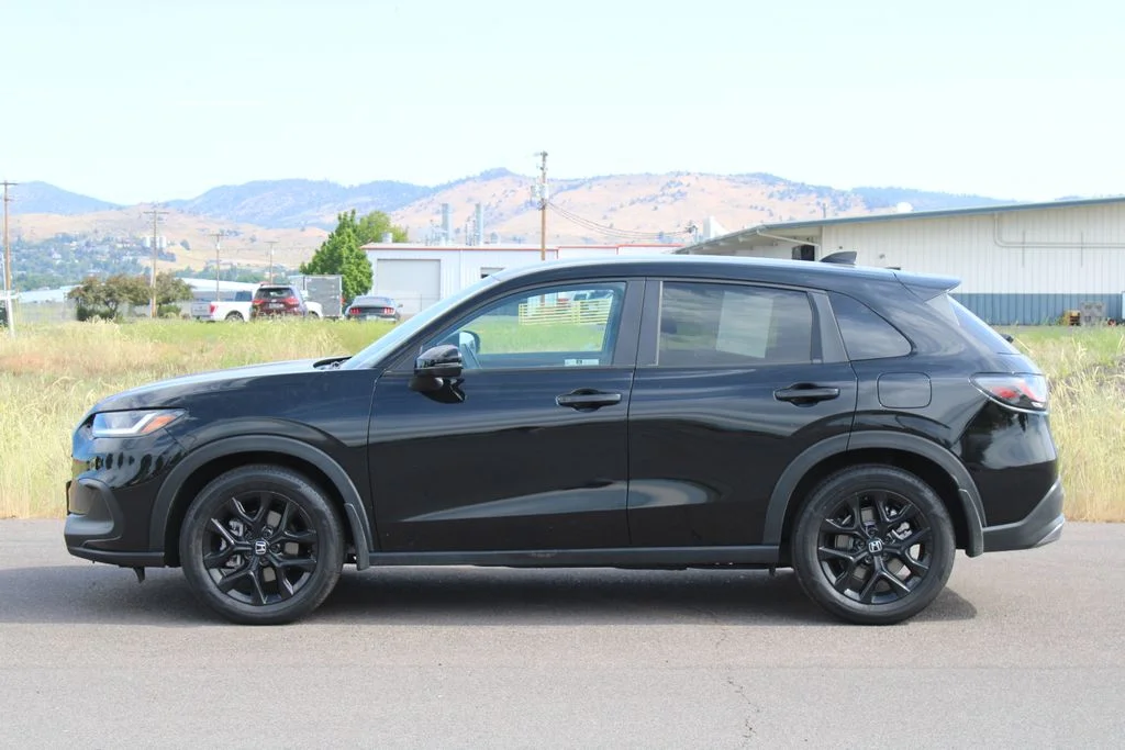 Certified Used 2024 Crystal Black Pearl Honda Sport image 2