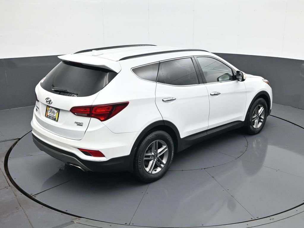 Used 2018 White Hyundai 2.4 Base image 17