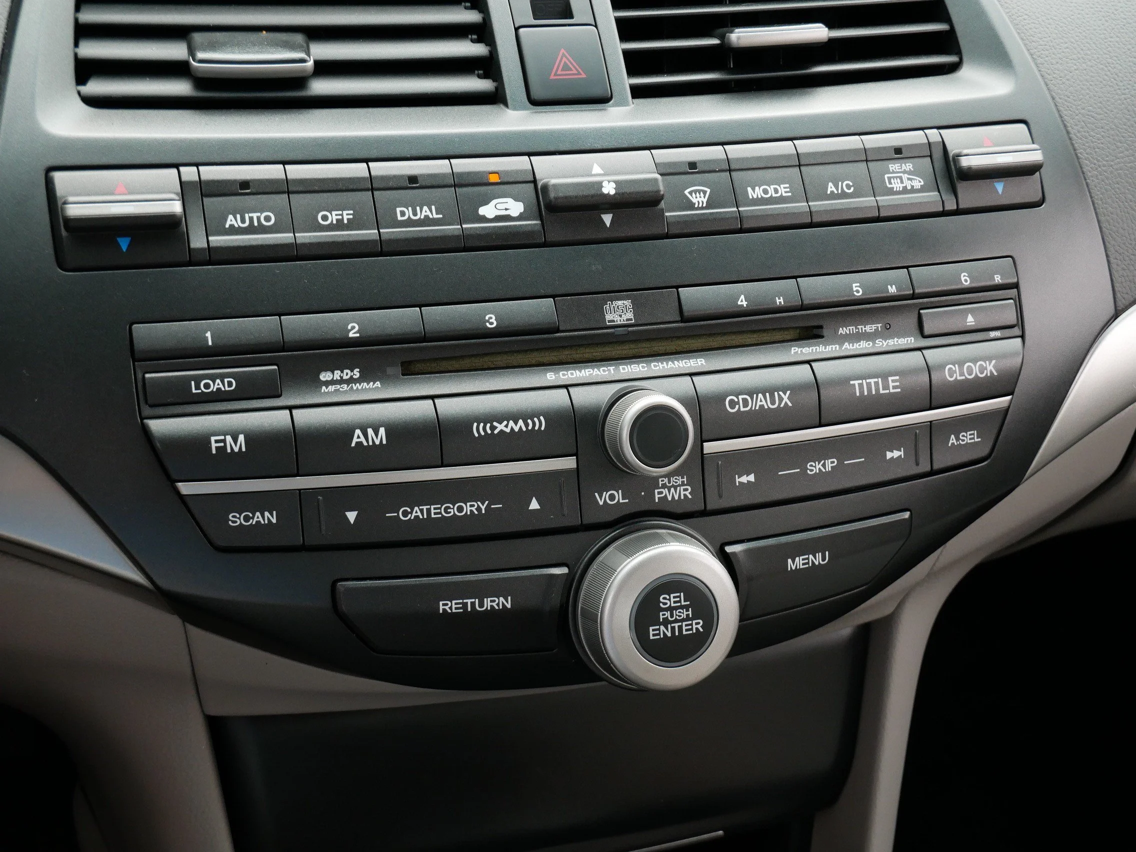 Used 2008 Alabaster Silver Metallic Honda EX-L image 23