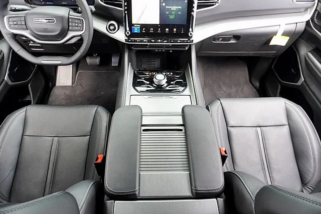 2026 Jeep Grand Wagoneer Limited Reserve - Photo 25