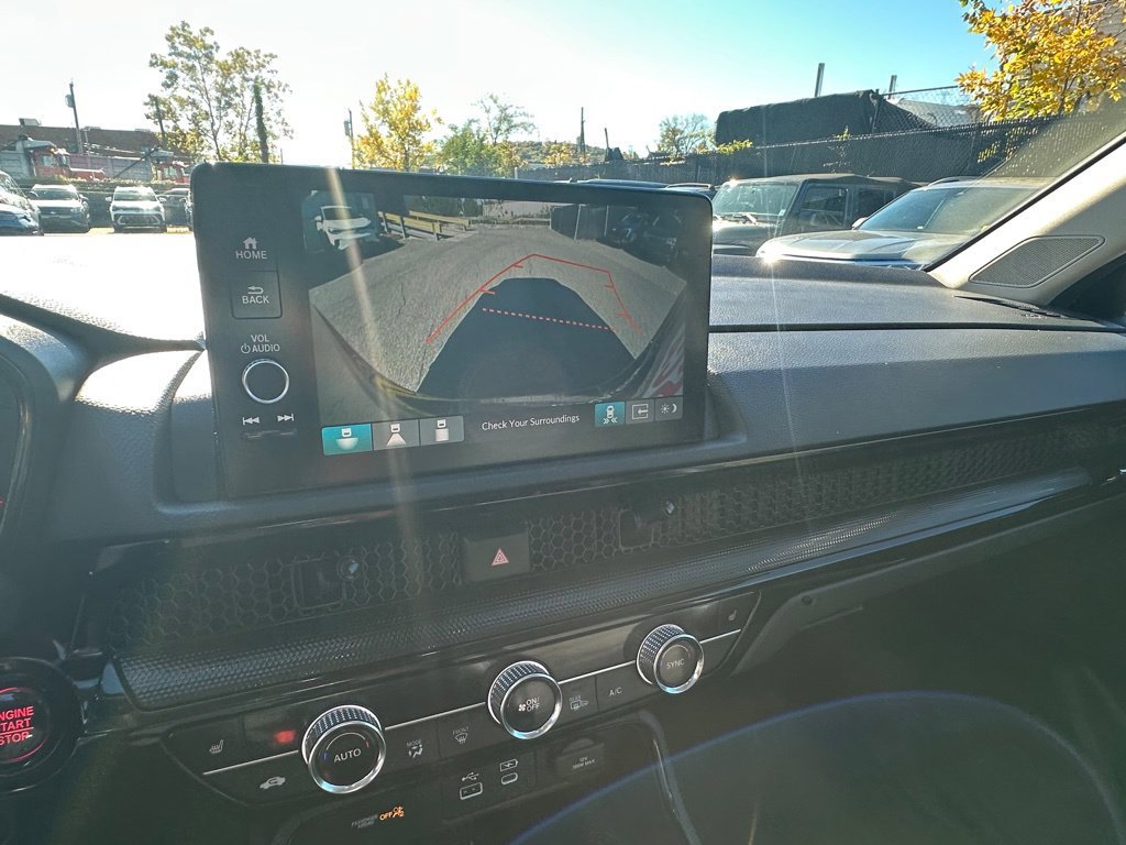 Used 2025  Honda EX-L image 21
