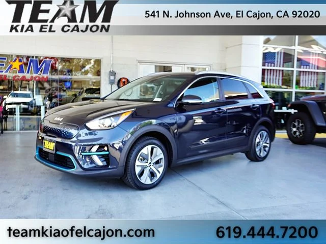 Certified Used 2022 Blue Kia S image 5