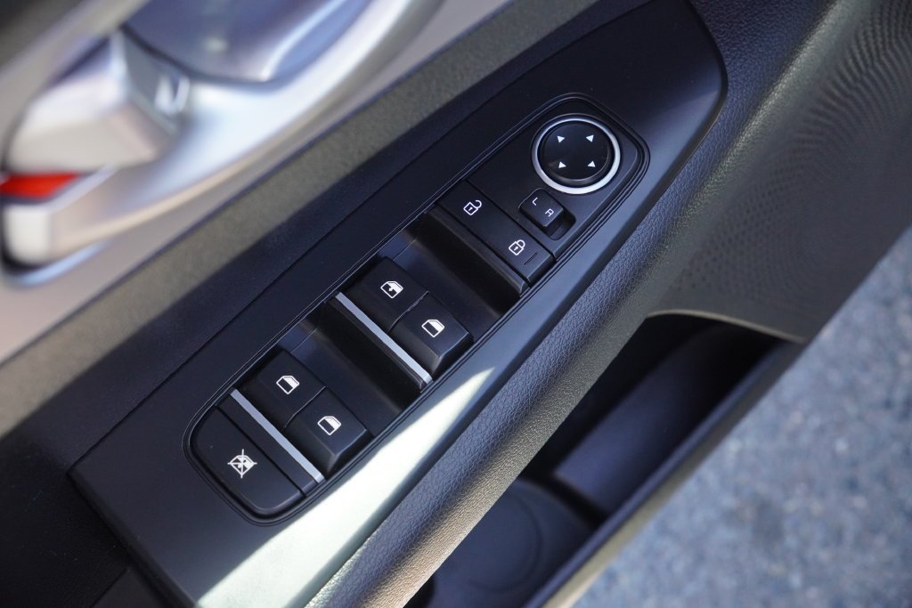 Used 2024 Gray Kia LXS image 17