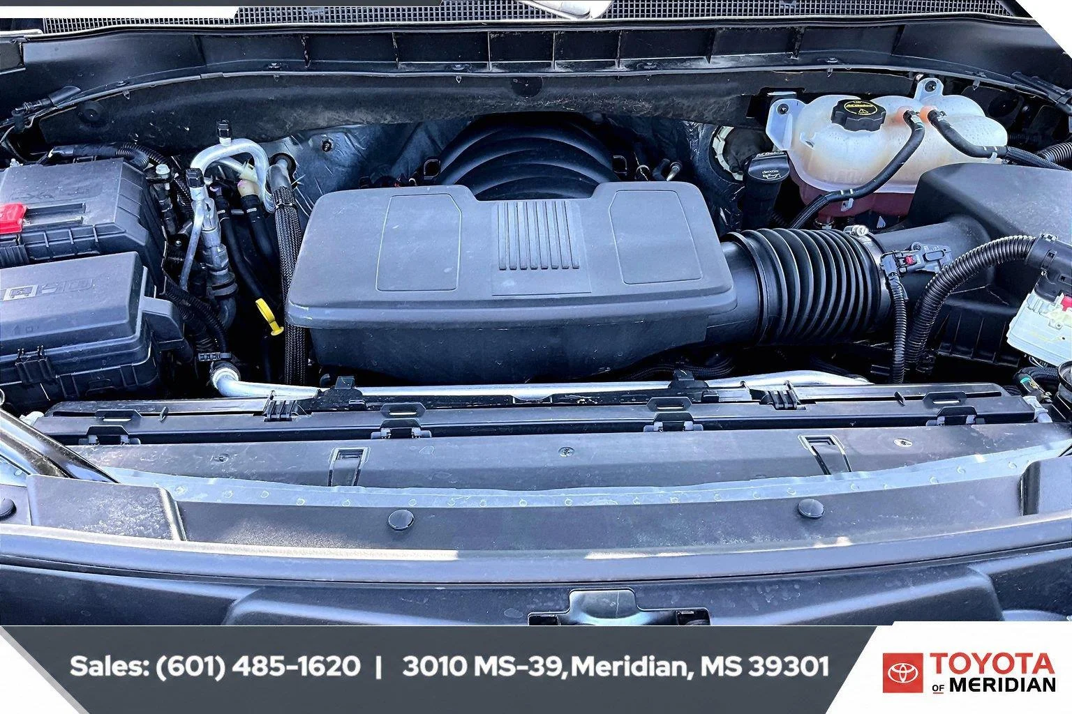 Used 2024 Sterling Gray Metallic Chevrolet Premier image 8