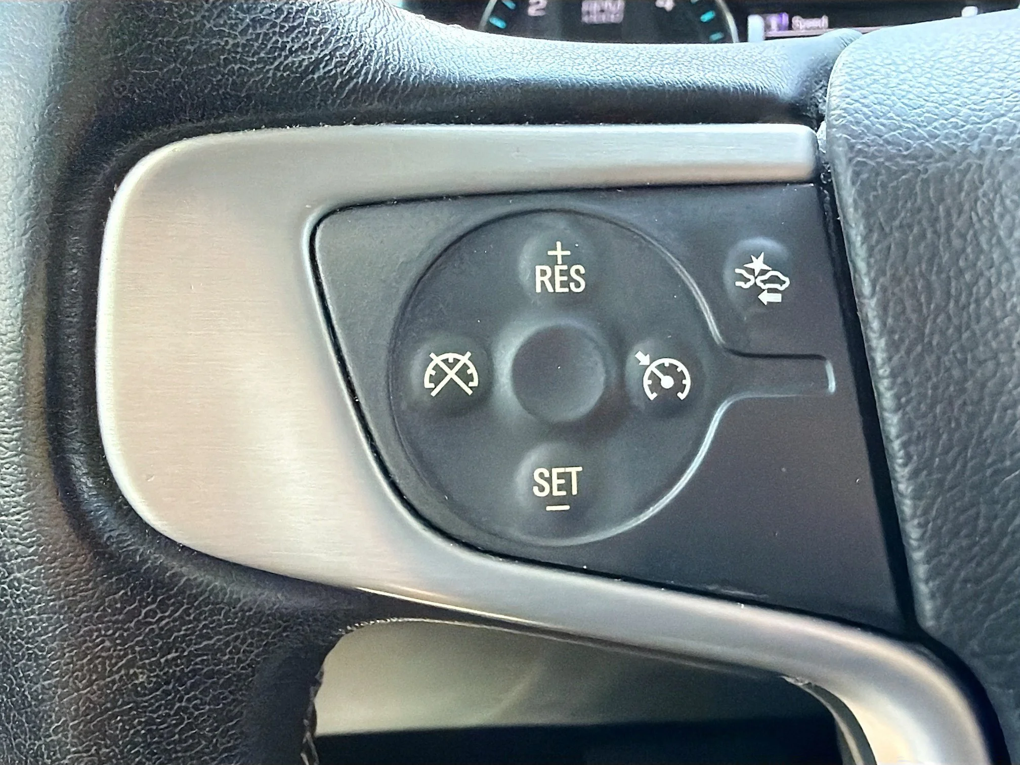 Used 2019 Onyx Black GMC SLT Standard Edition image 37