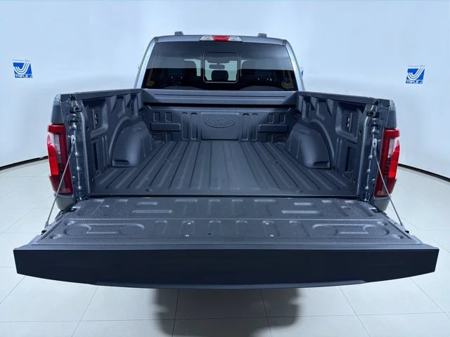 New 2026 CARBONIZED GRAY Ford XLT image 11