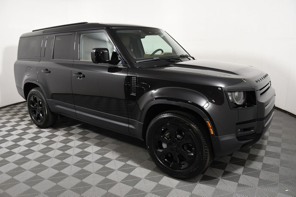 New 2026 Santorini Blk Land Rover S image 8