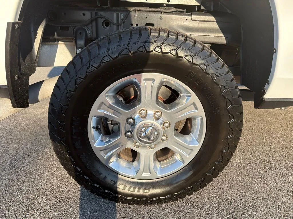 Used 2022 White Ram Big Horn image 13