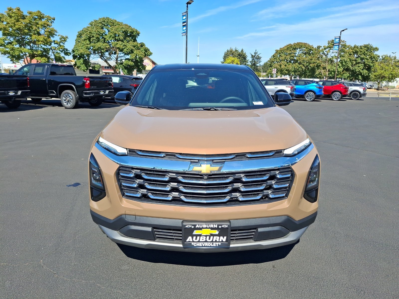 2027 Chevrolet Equinox LT - Photo 8