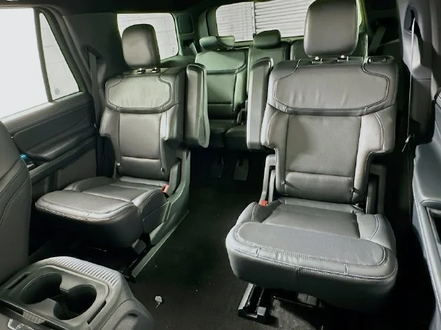 New 2026 Ford Expedition Platinum