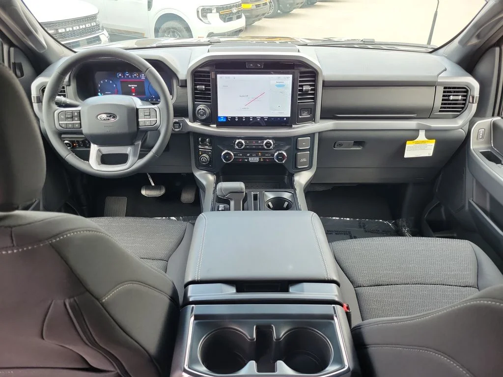 New 2026 Agate Black Metallic Ford XLT image 11