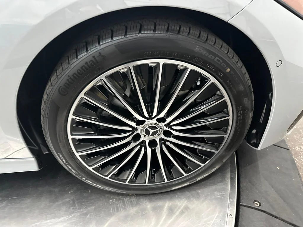 New 2027 White Mercedes-Benz CLE 300 image 10