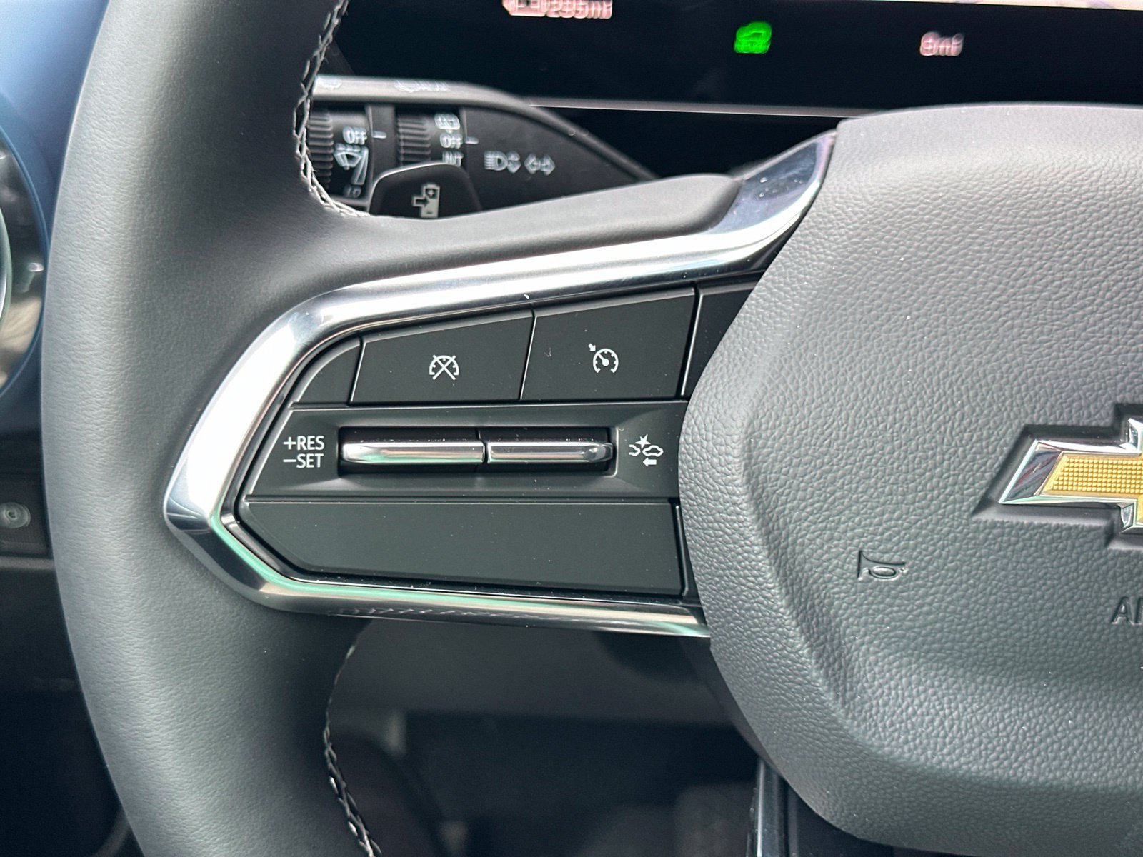 2026 Chevrolet Equinox EV 2LT - Photo 26