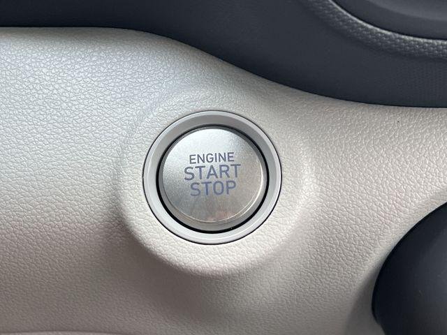 New 2026 White Hyundai SEL image 21