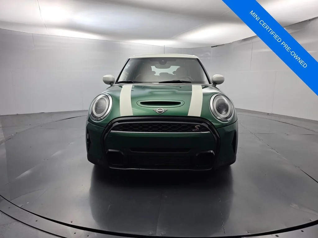Certified Used 2024 Green MINI Signature image 2