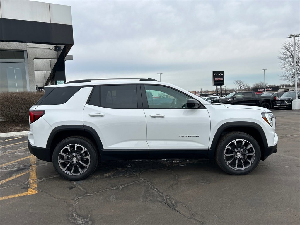 2026 GMC TERRAIN - Image 8