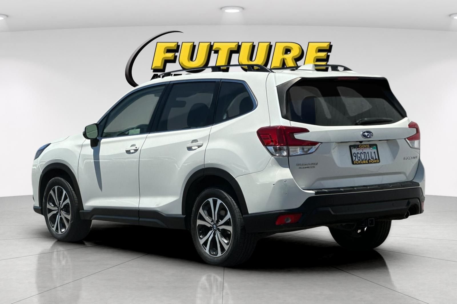 Used 2023 White Subaru Limited image 5