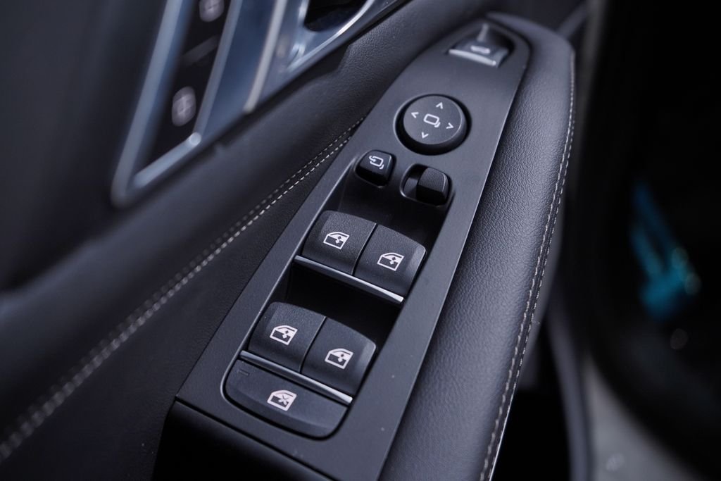 2026 BMW X5 M60i - Photo 11