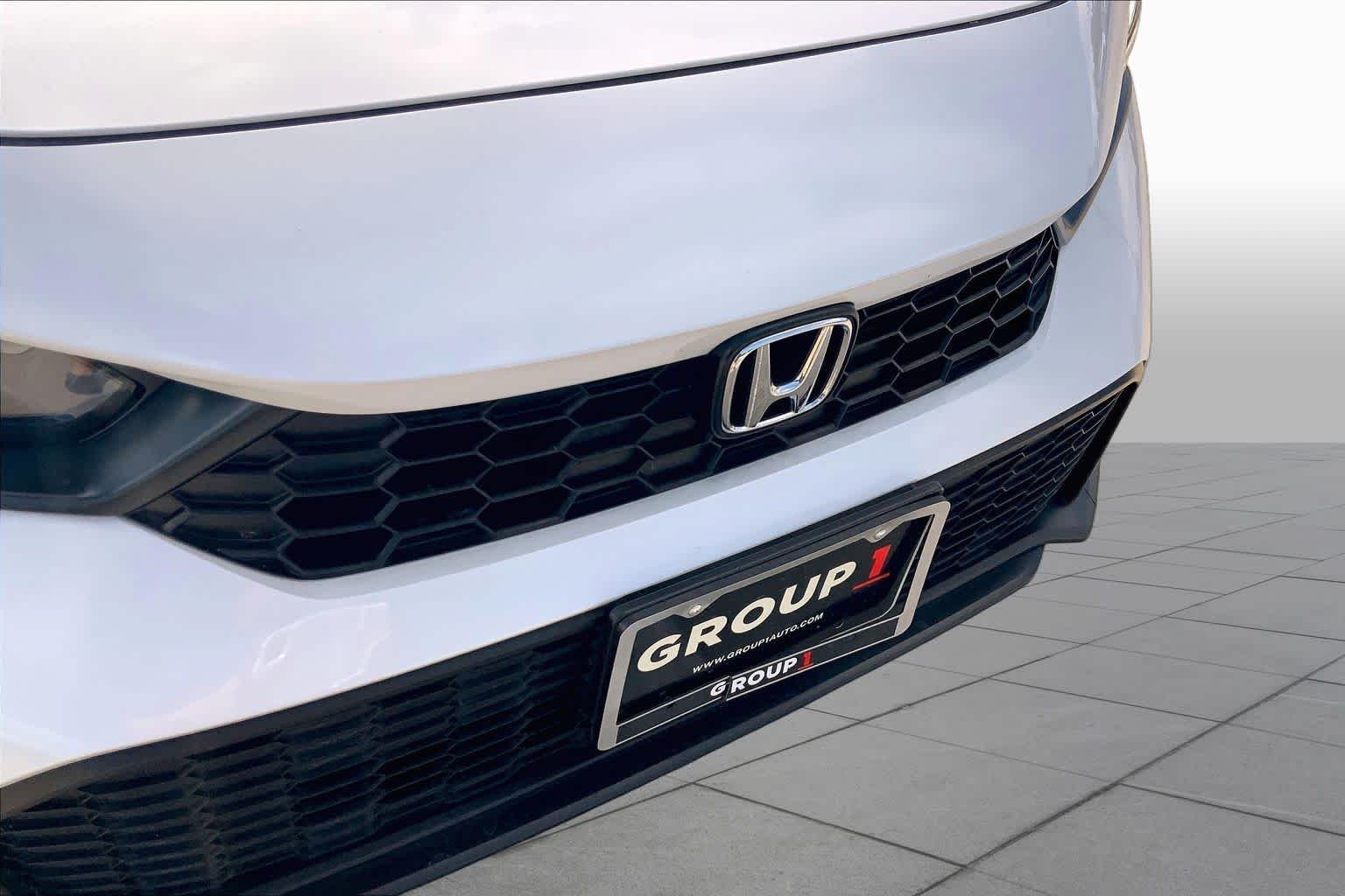 2026 Honda Civic Hatchback Sport - Photo 29
