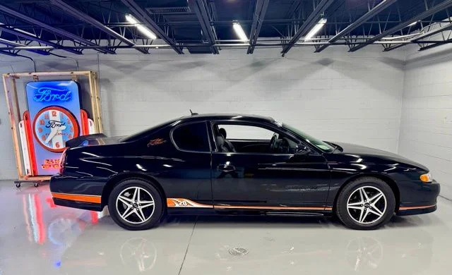 Used 2005 Black Chevrolet SS Tony Stewart image 7