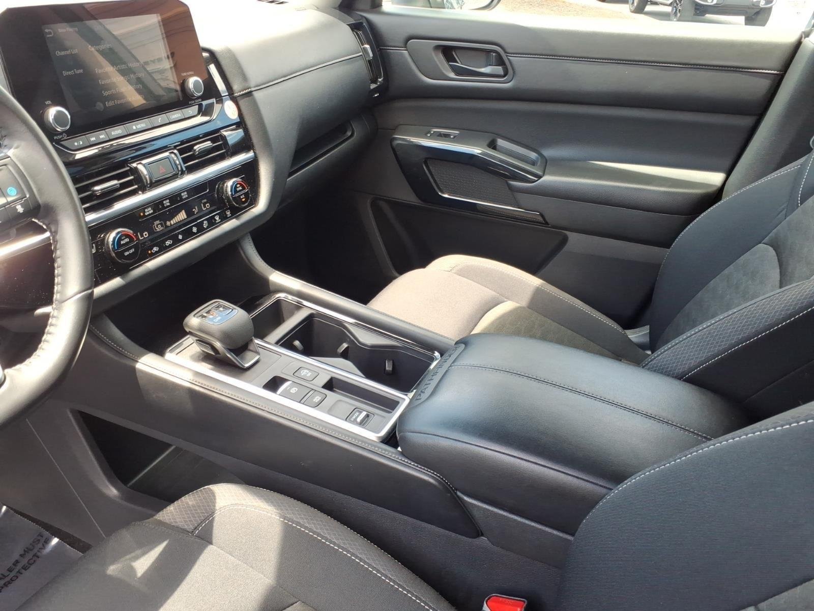 Used 2024 Gun Metallic Nissan SV image 22