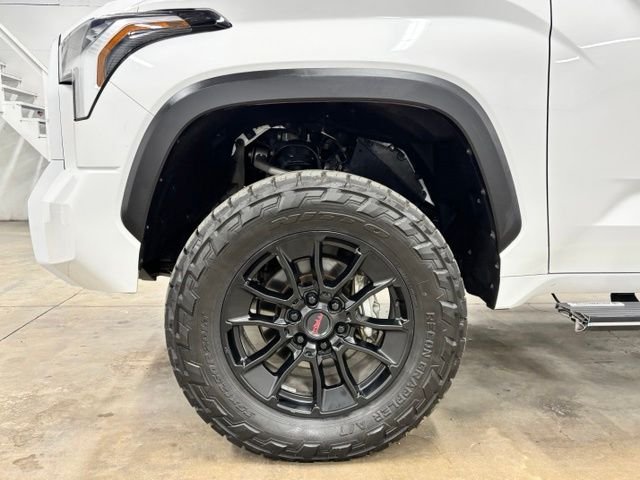 Used 2023 White Toyota SR5 image 9