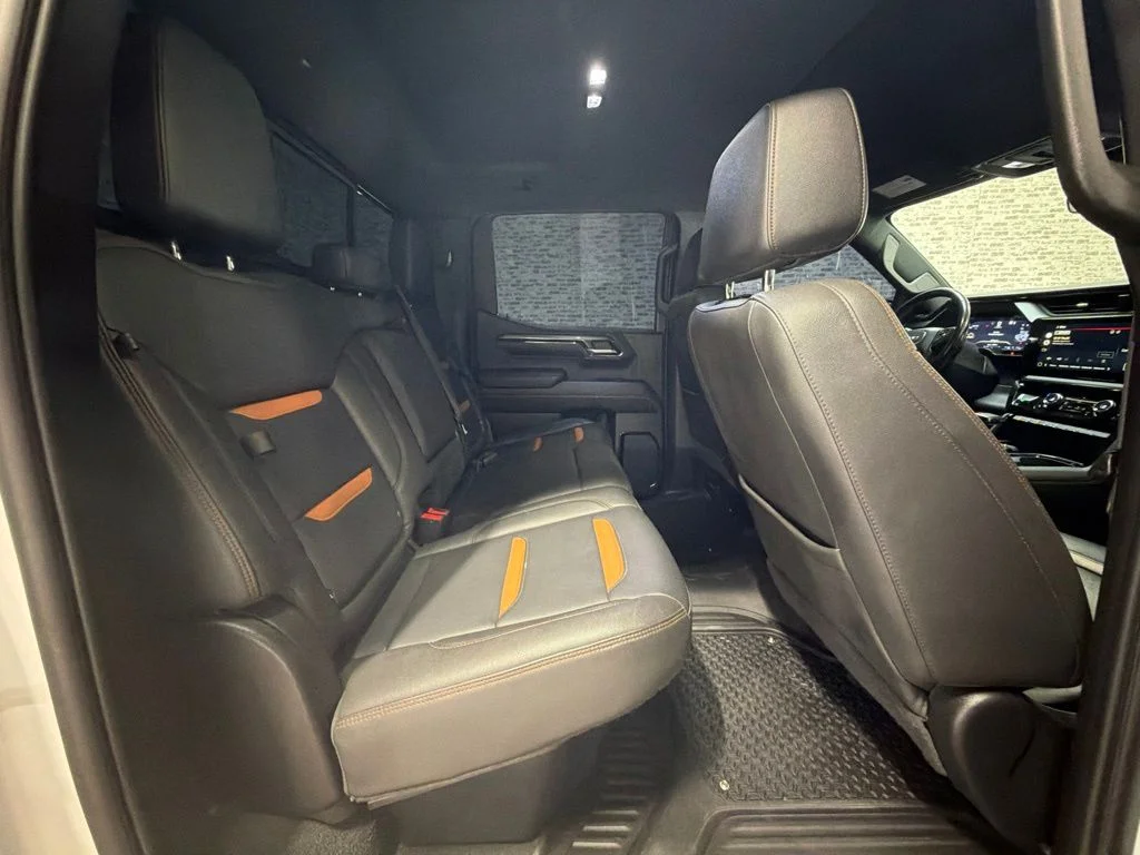 Used 2022 Summit White GMC AT4 image 12