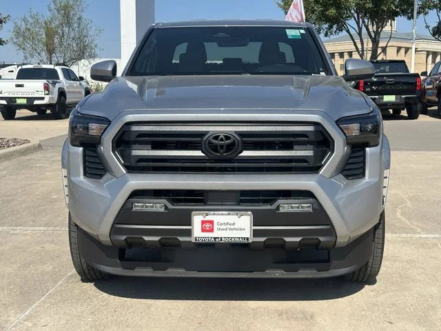 2025 Toyota Tacoma SR5 - Photo 6